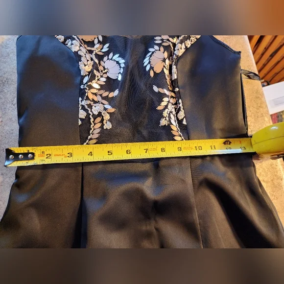 Coast Hermosa Dress Black Duchess Satin Sleeveless Size 4 (NWT) - Picture 10 of 16